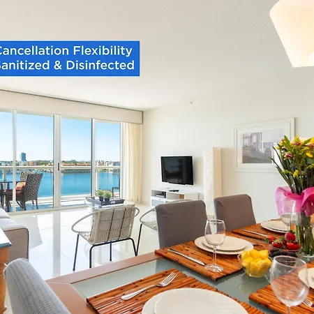 Golden Bay 77 Apartamento